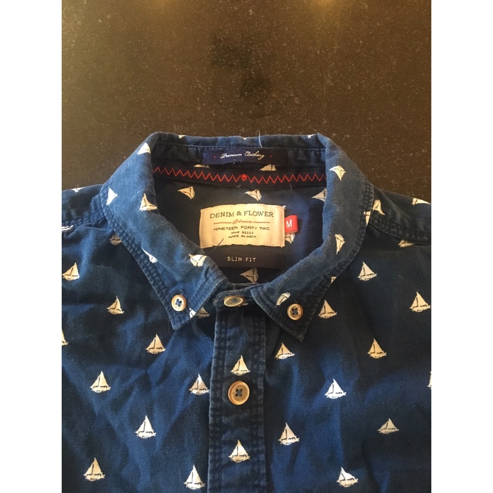 Denim & Flower Sailboat Short Sleeved Button Up